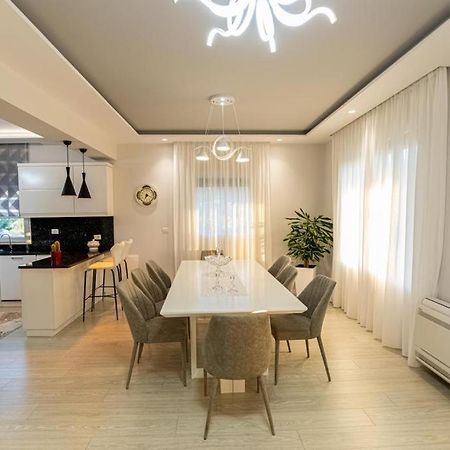 Vila Llano Vlora Kültér fotó
