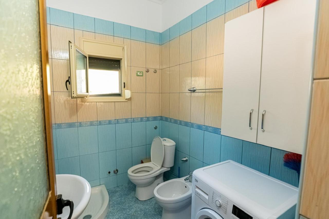 Vila Llano Vlora Kültér fotó