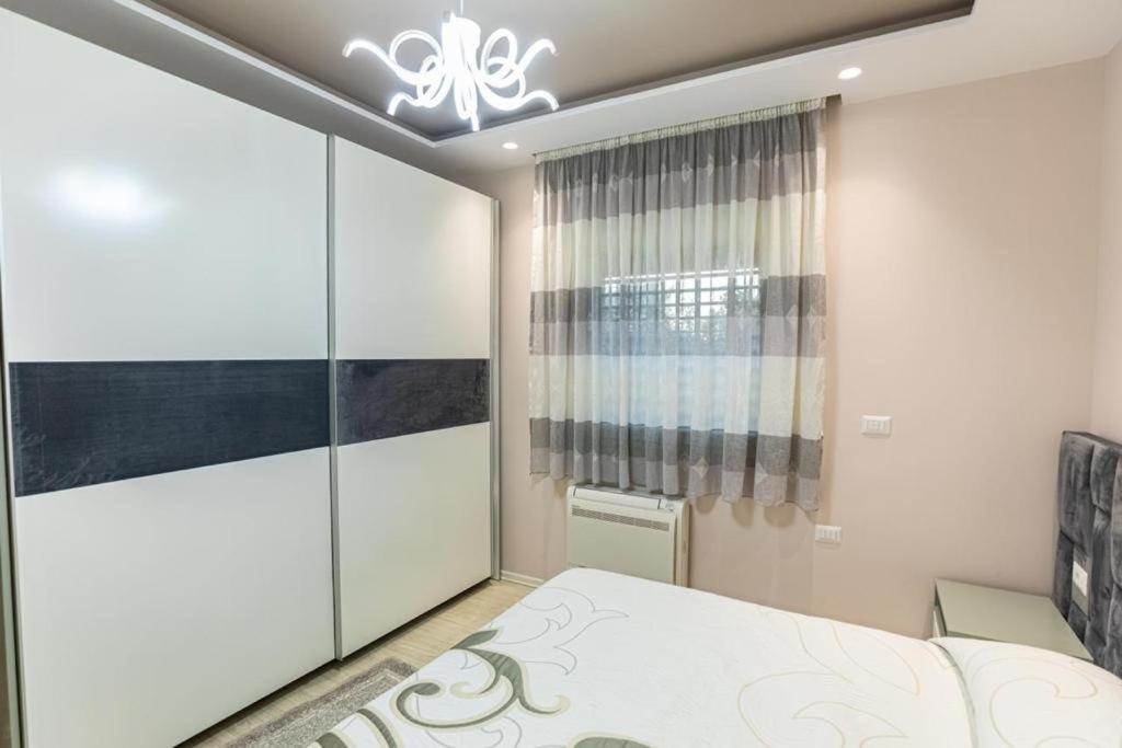 Vila Llano Vlora Kültér fotó