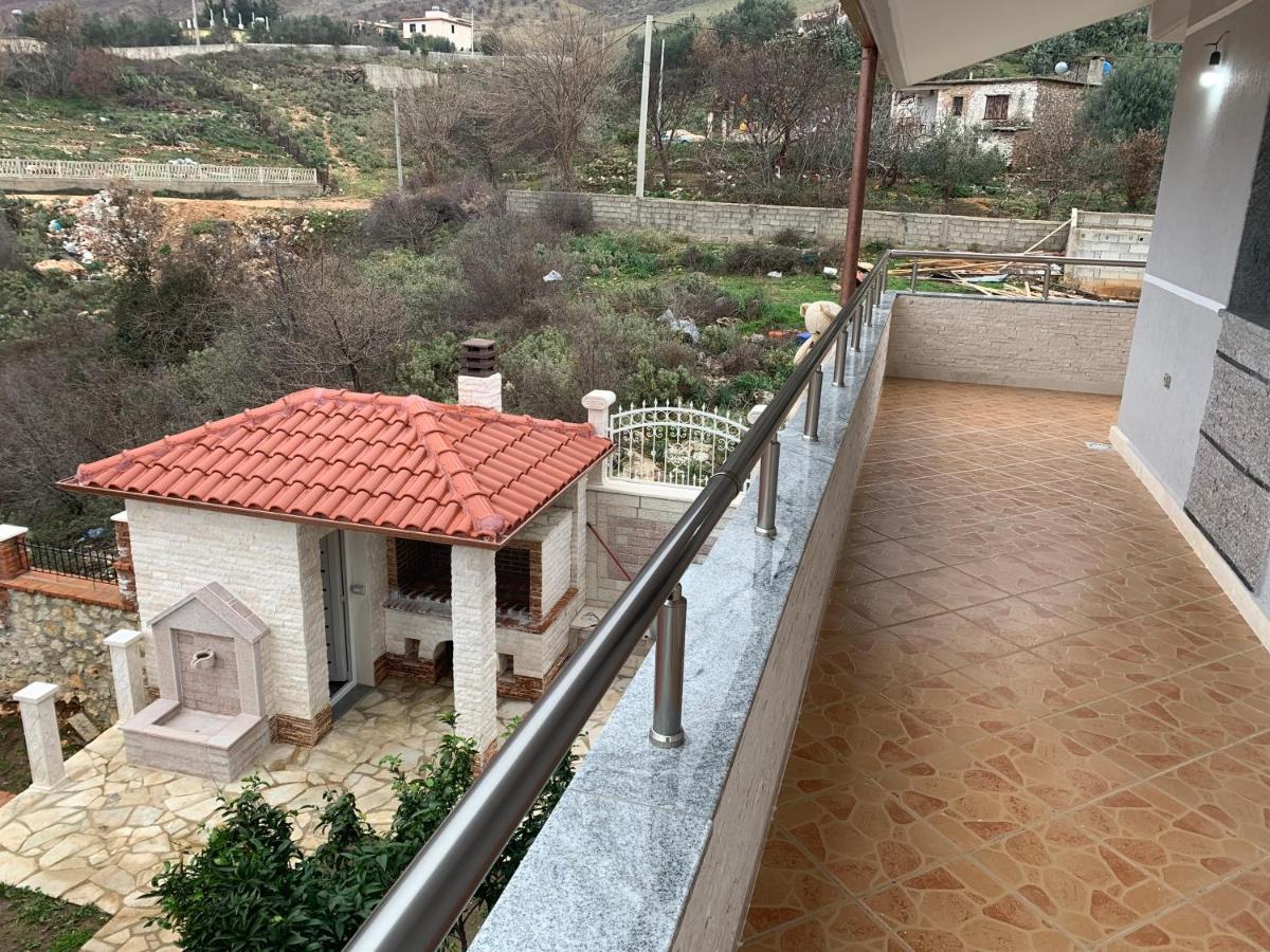 Vila Llano Vlora Kültér fotó